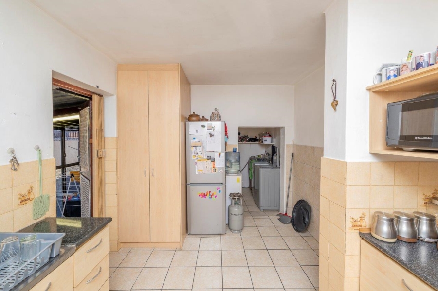 3 Bedroom Property for Sale in Stikland Western Cape